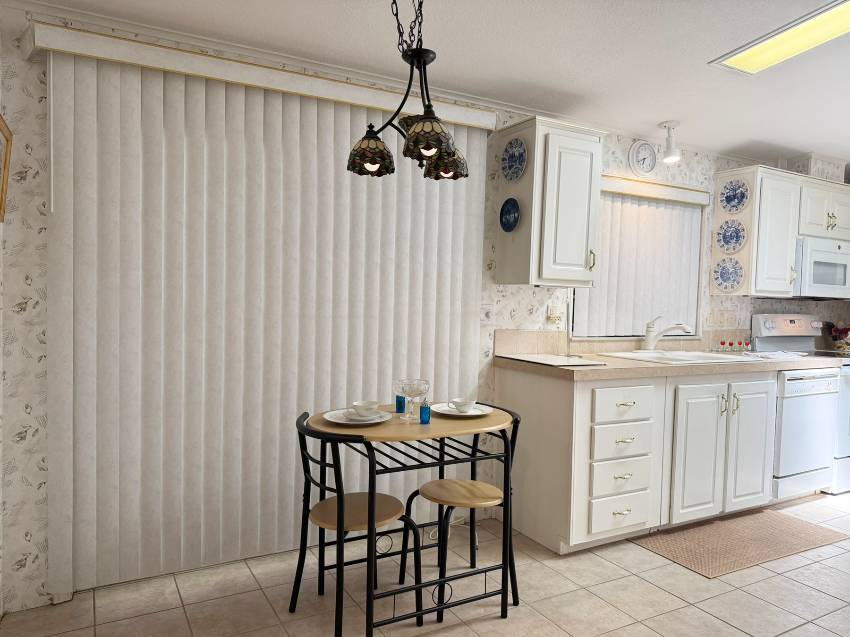 105 Bougenvilea Terrace a Parrish, FL Mobile or Manufactured Home for Sale